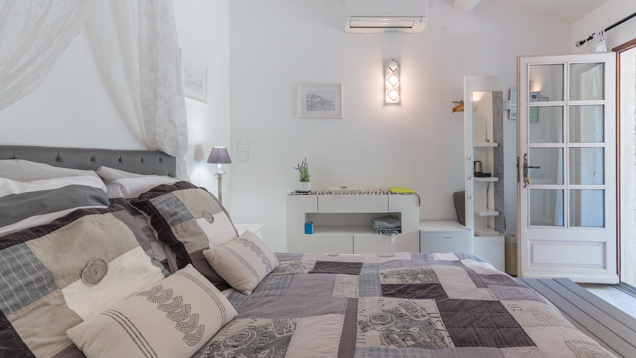 Photo of Bedroom in Puget