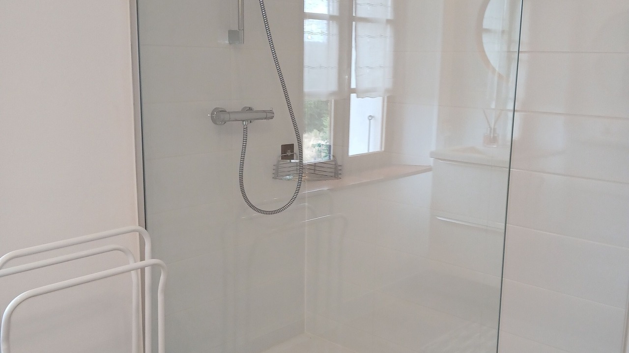 Photo of Bathroom in Saint-Julien-de-l'Herms