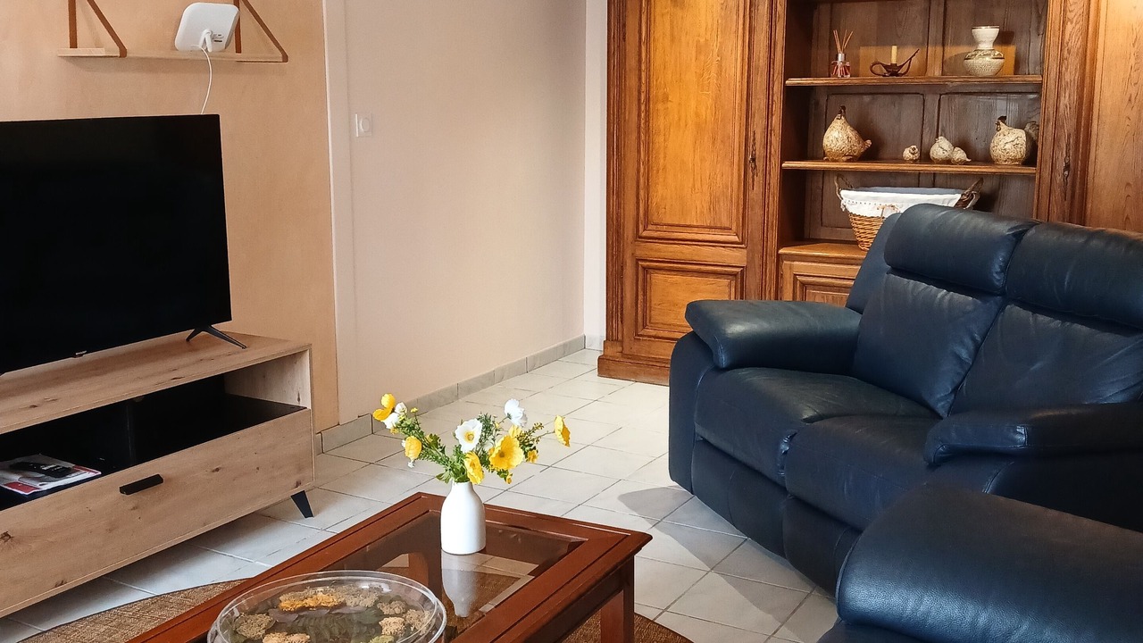 Photo of Livingroom in Saint-Julien-de-l'Herms