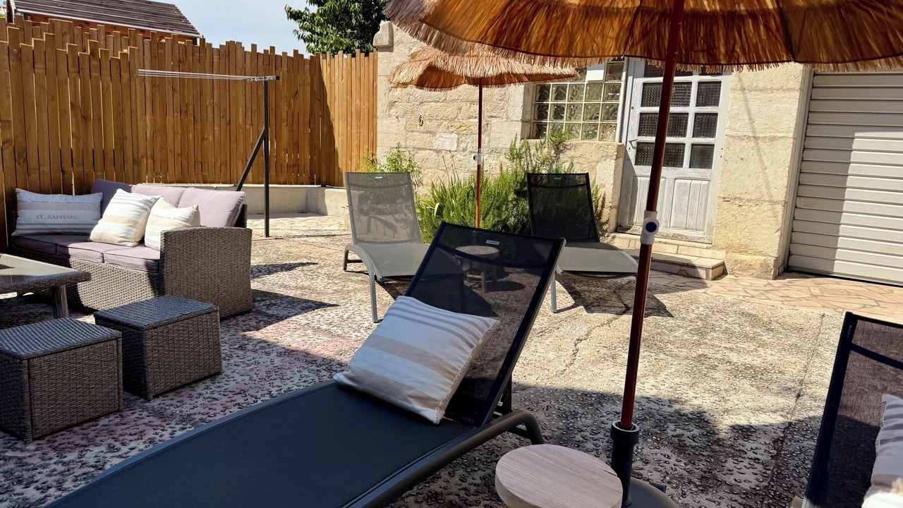 Photo of Patio Balcony in Paroisse Simon-Pierre-des-Rivieres