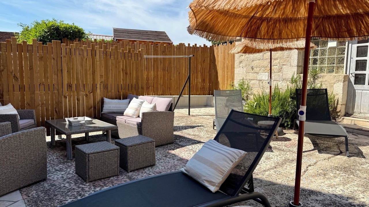 Photo of Patio Balcony in Paroisse Simon-Pierre-des-Rivieres