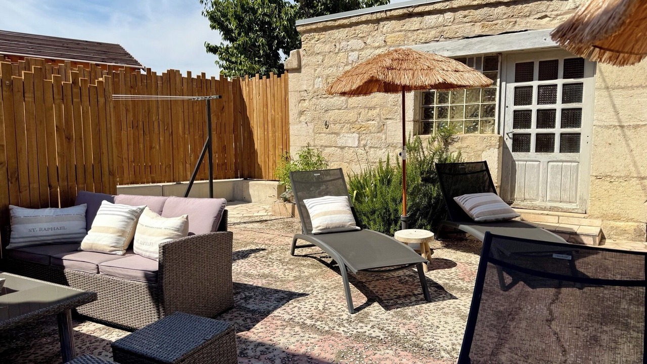 Photo of Patio Balcony in Paroisse Simon-Pierre-des-Rivieres