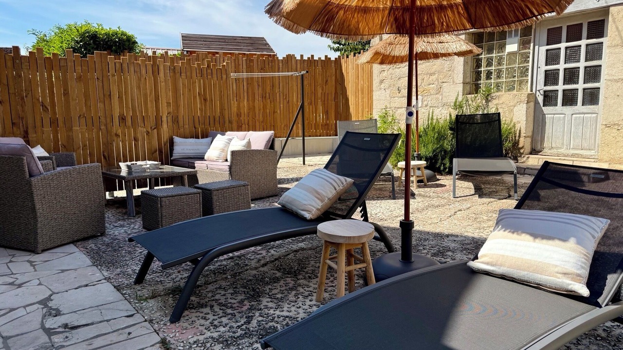 Photo of Patio Balcony in Paroisse Simon-Pierre-des-Rivieres