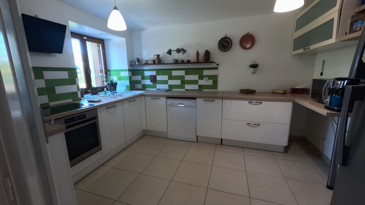 Photo of Kitchen in Vaulnaveys-le-Haut