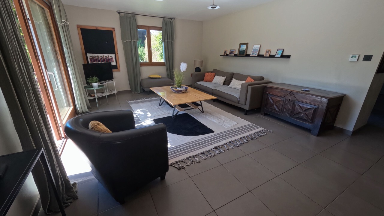 Photo of Livingroom in Vaulnaveys-le-Haut