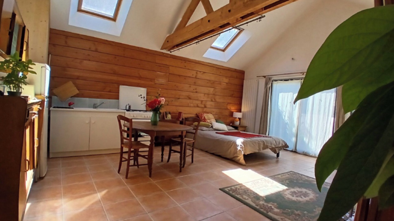 Photo of Bedroom in Perreuse