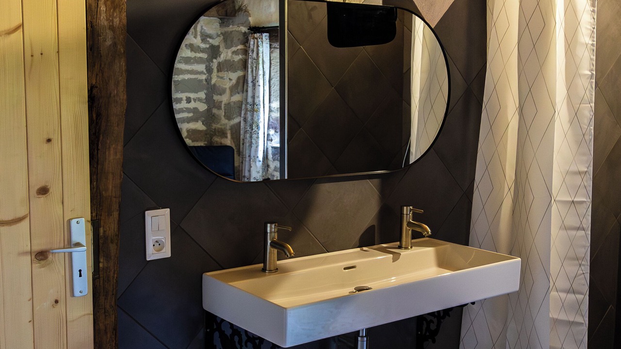 Photo of Bathroom in Claudon