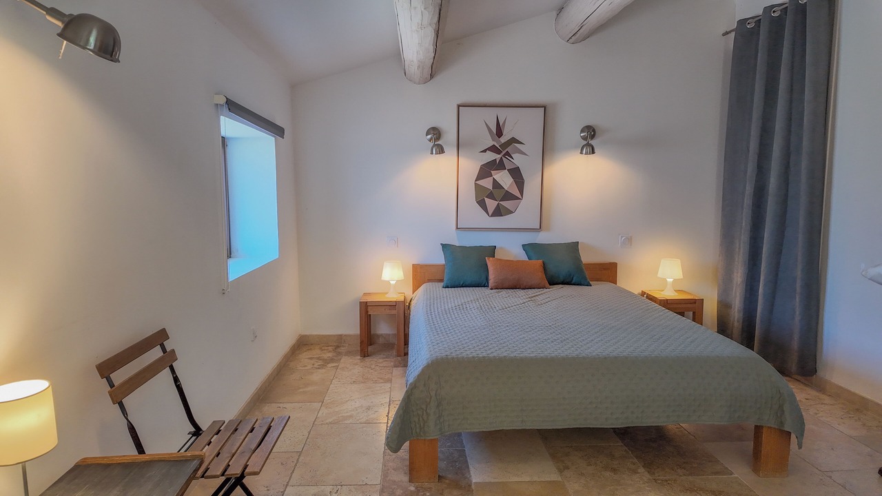 Photo of Bedroom in Vaison-la-Romaine