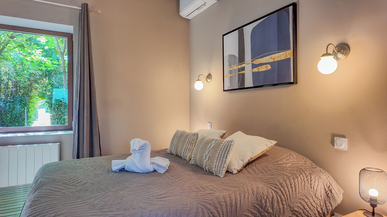 Photo of Bedroom in Vaison-la-Romaine