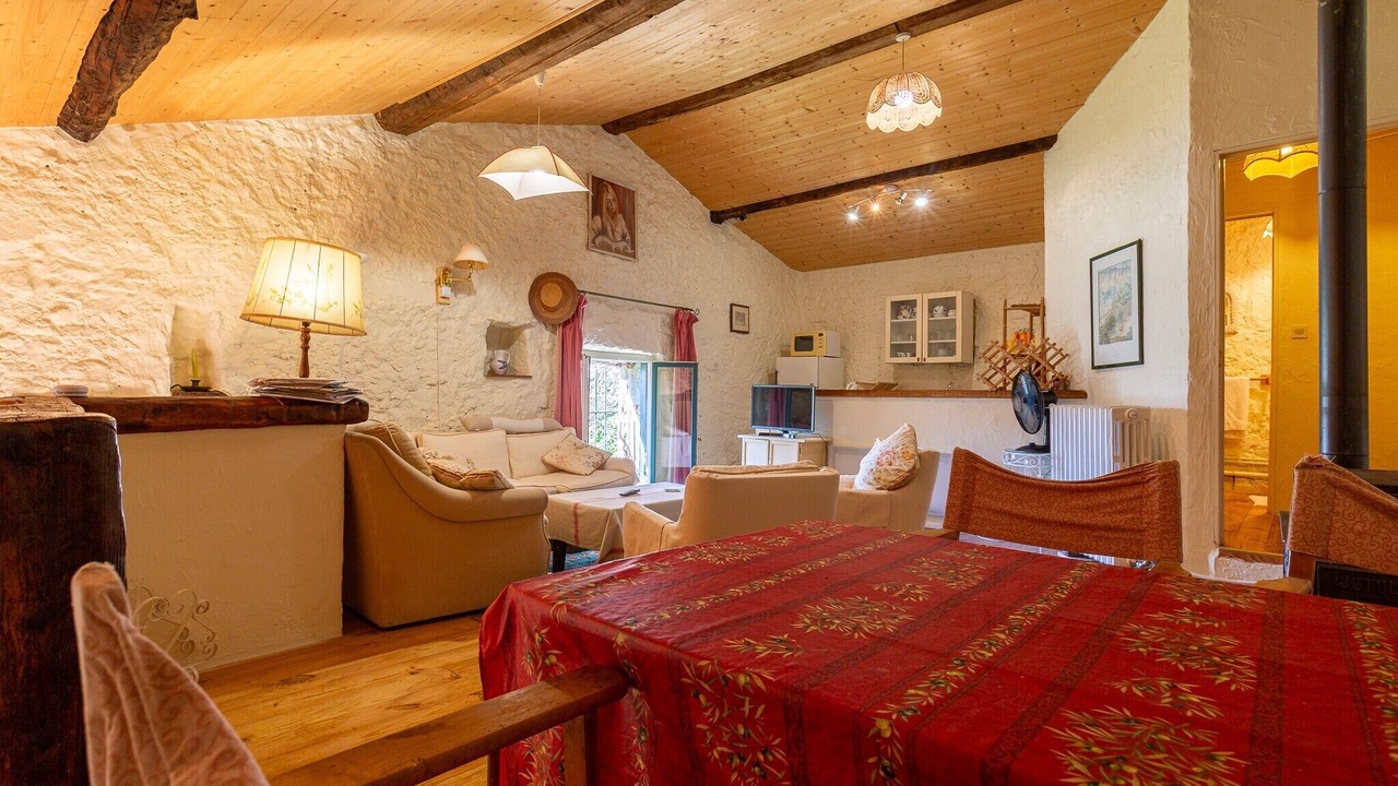 Photo of Livingroom in Sauzet
