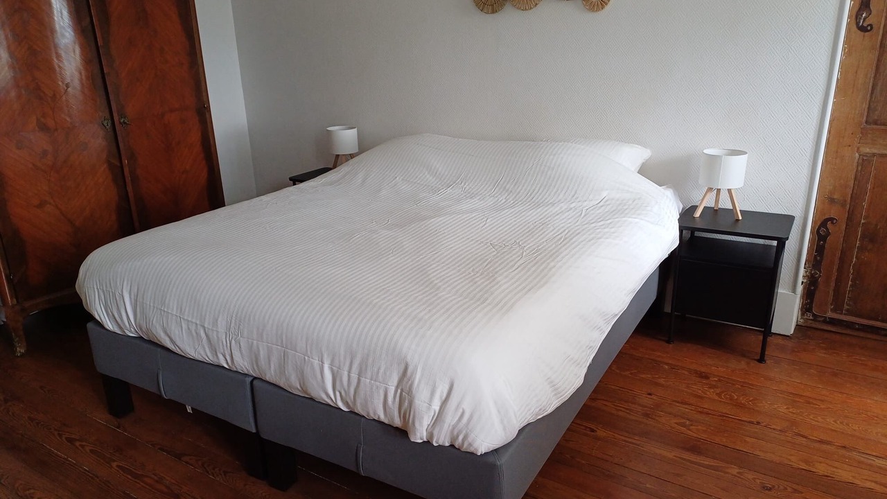 Photo of Bedroom in Tournus