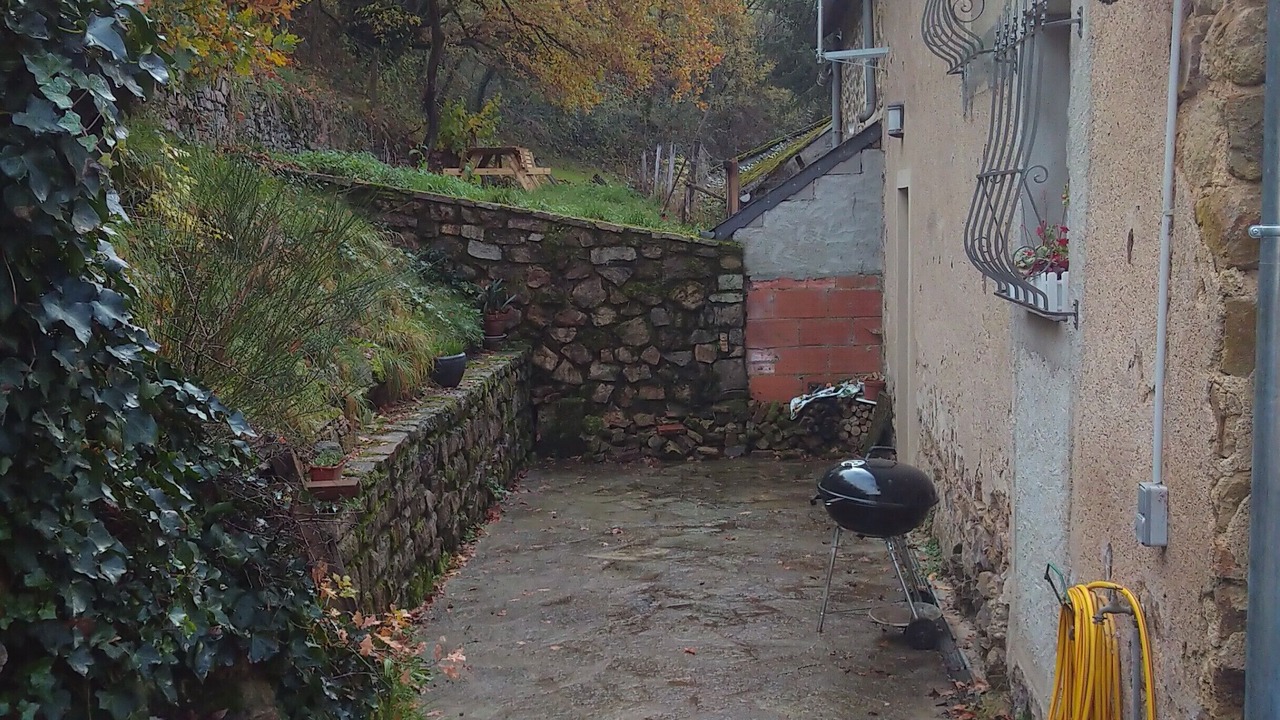 Photo of Outdoor in Montreuillon