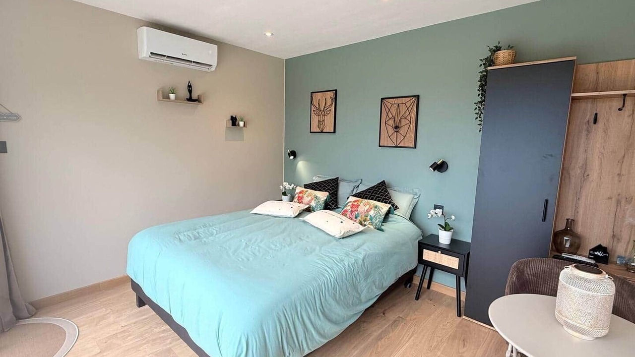 Photo of Bedroom in Diemoz