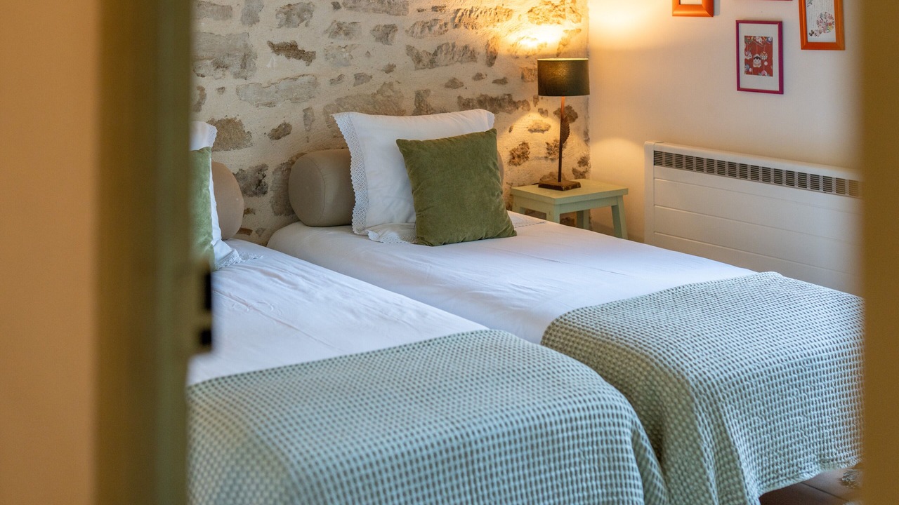 Photo of Bedroom in Suze-la-Rousse