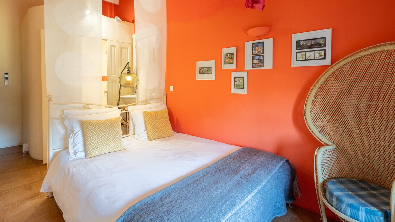 Photo of Bedroom in Suze-la-Rousse