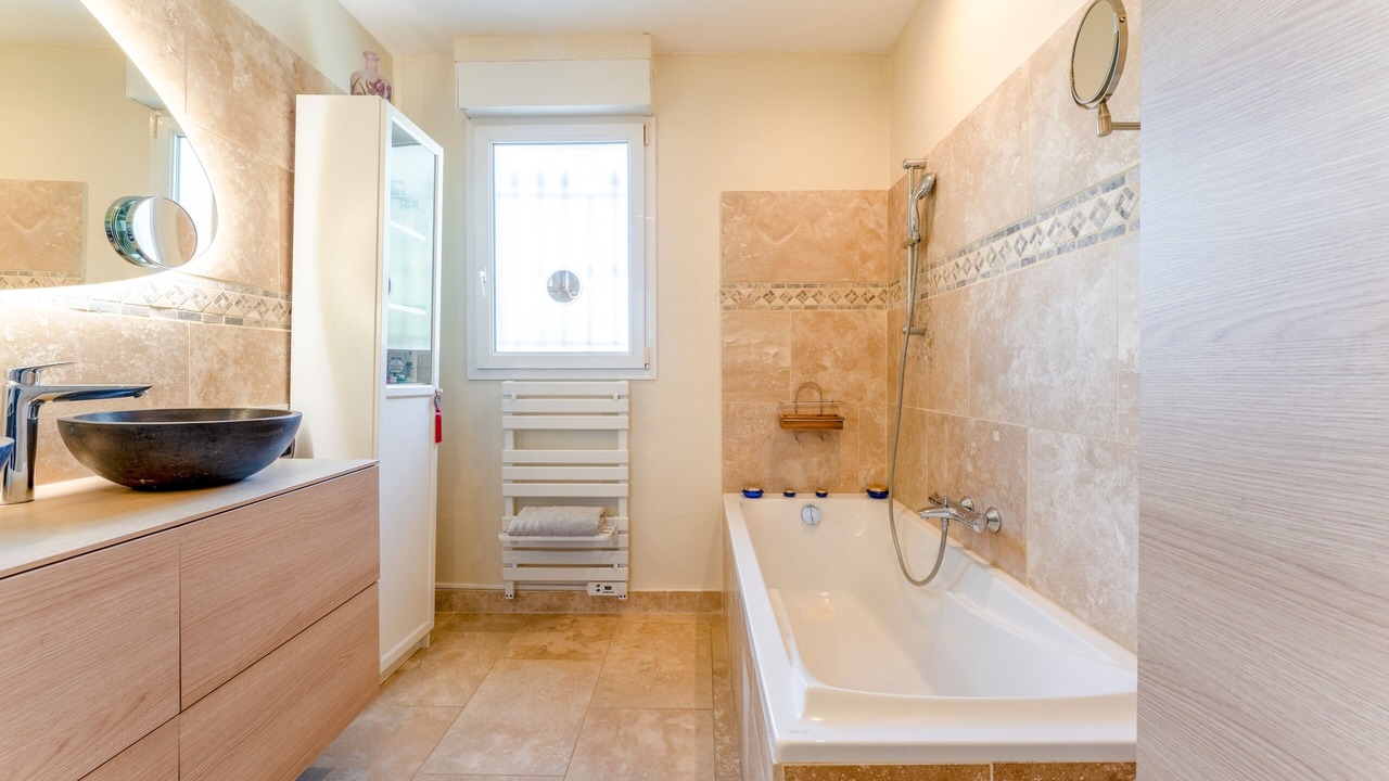 Photo of Bathroom in Sarrians