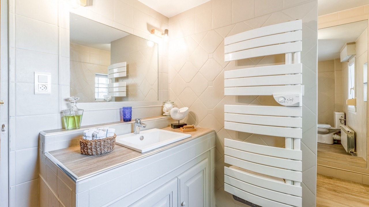 Photo of Bathroom in Sarrians