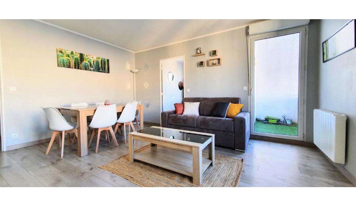 Photo of Livingroom in Orly