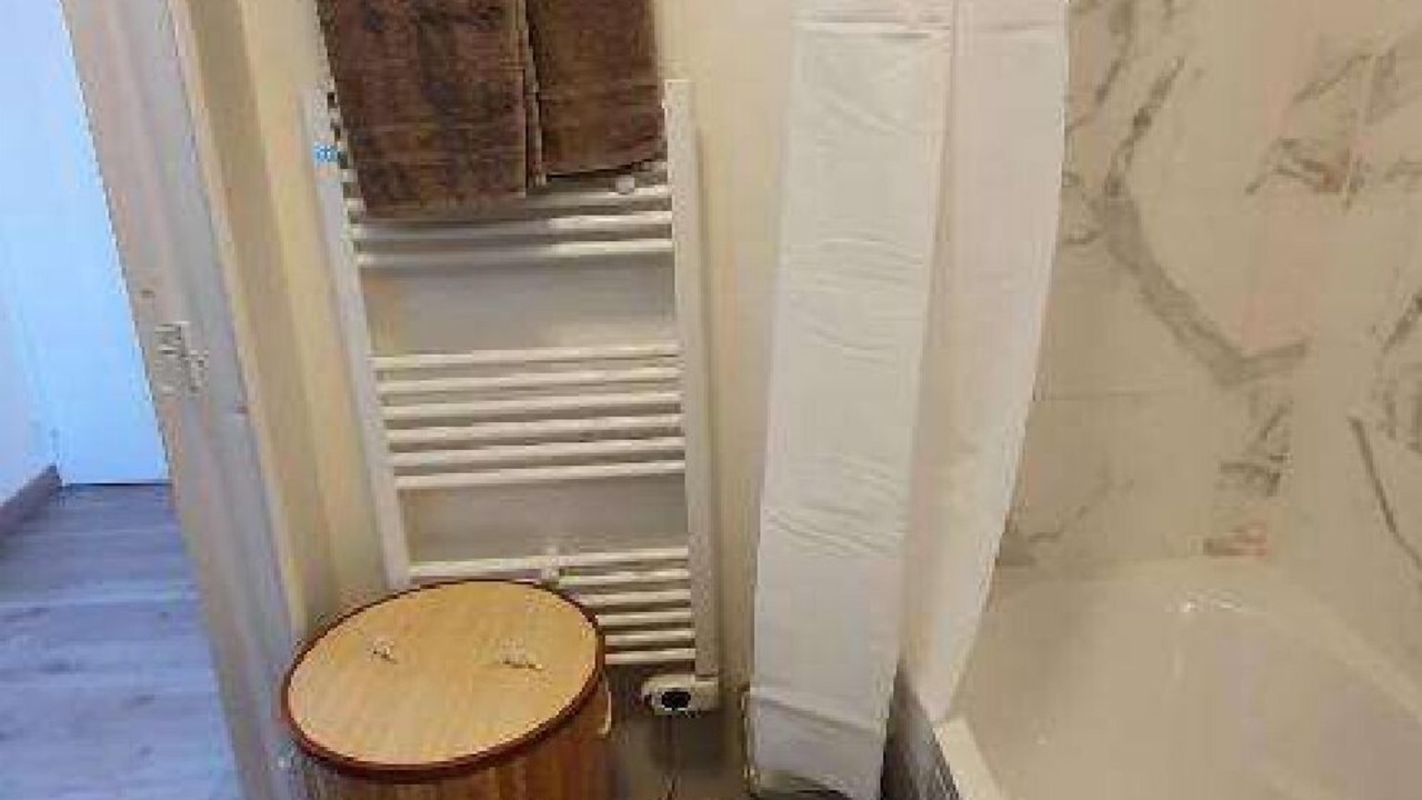 Photo of Bathroom in Orly