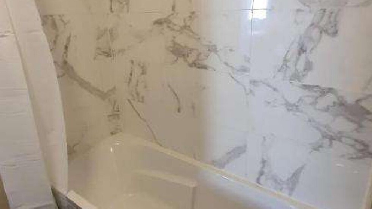 Photo of Bathroom in Orly