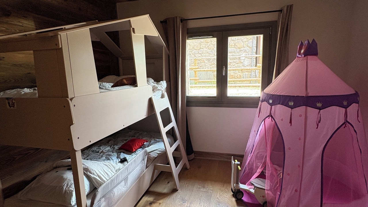 Photo of Bedroom in Les Allues
