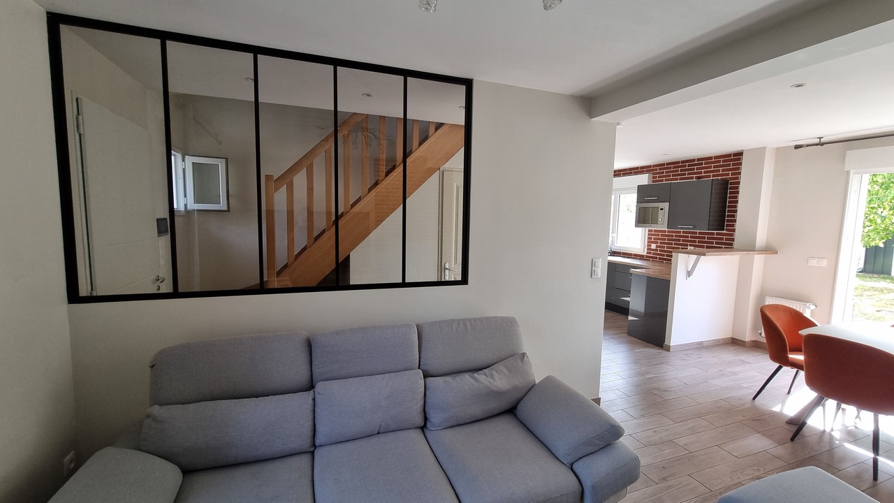 Photo of Livingroom in Sainte-Genevieve-des-Bois
