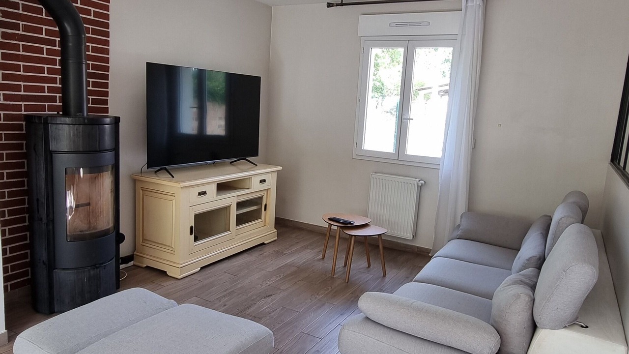 Photo of Livingroom in Sainte-Genevieve-des-Bois