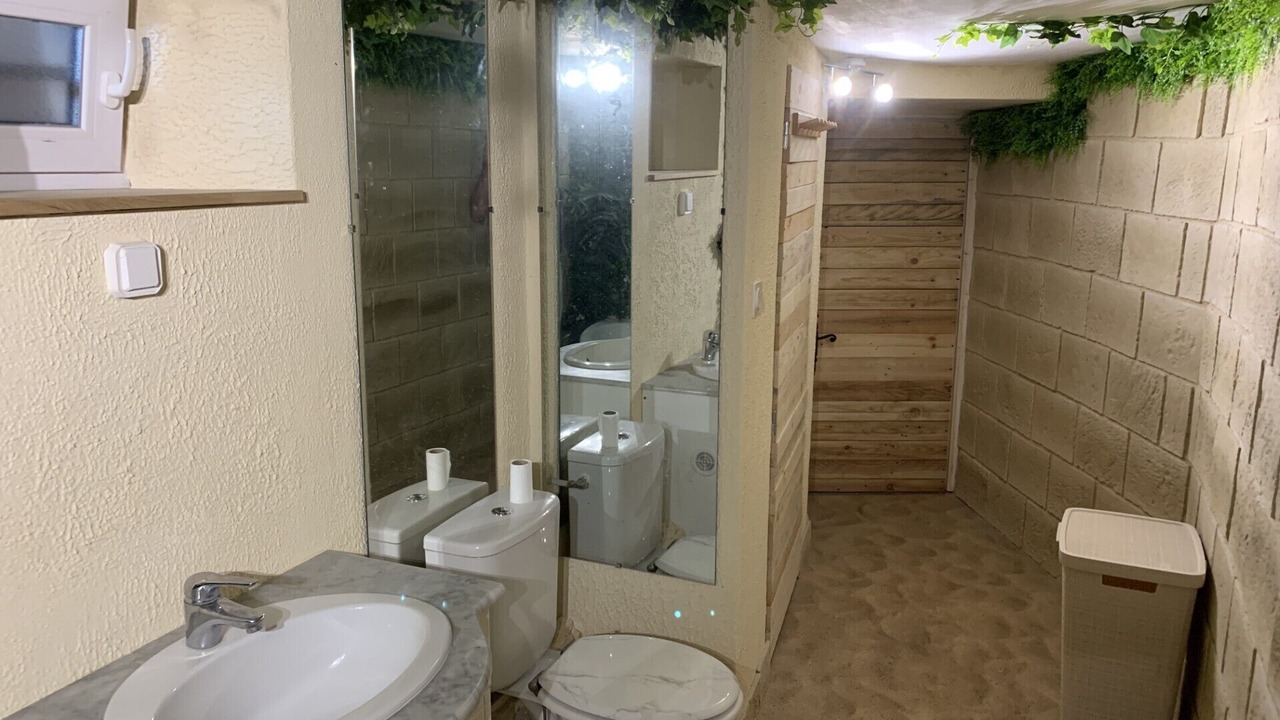 Photo of Bathroom in Saint-Julien