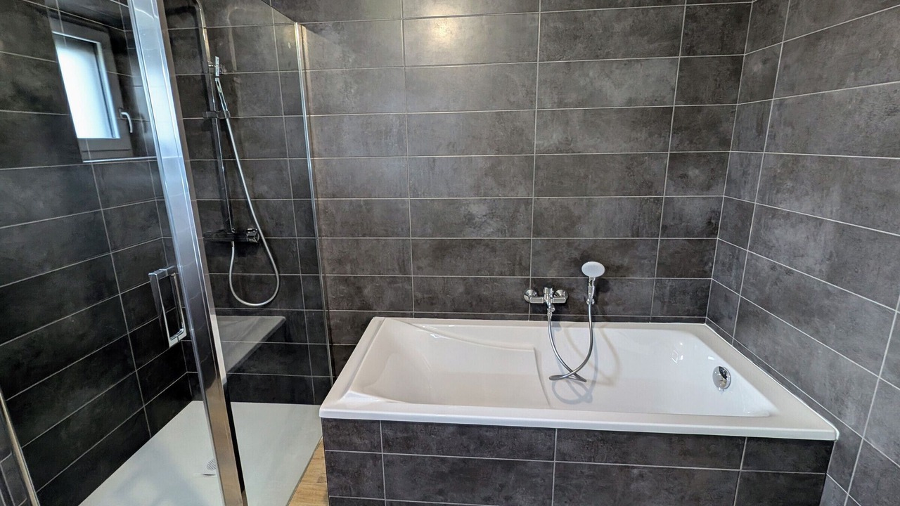 Photo of Bathroom in Les Fessey