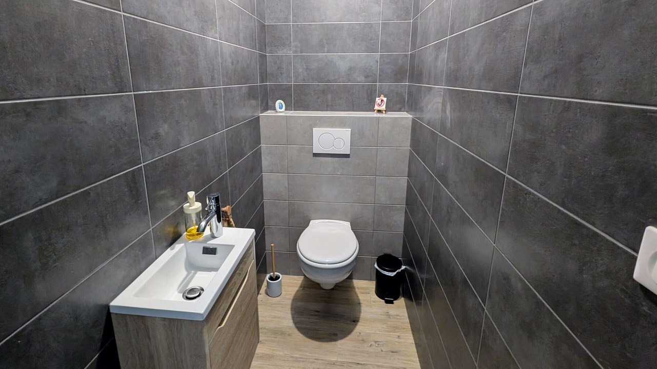 Photo of Bathroom in Les Fessey