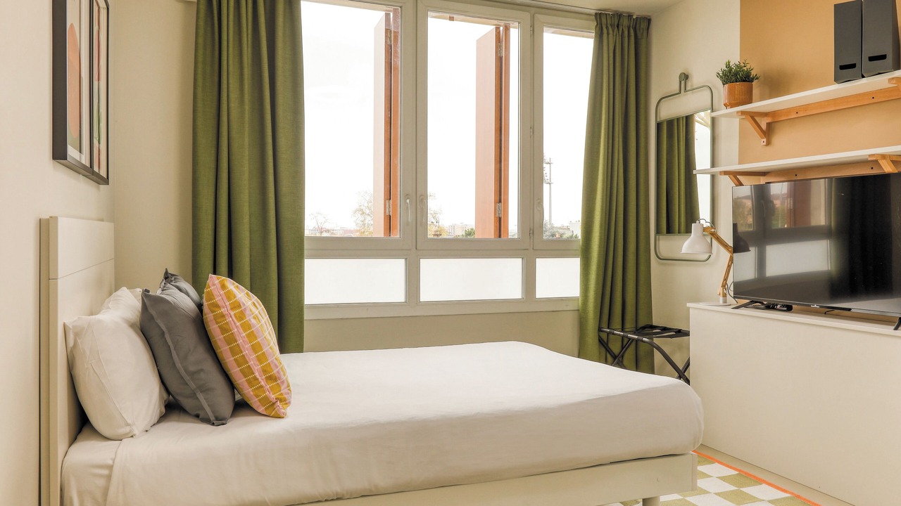 Photo of Bedroom in Fontaine-Bayonne-Cartoucherie