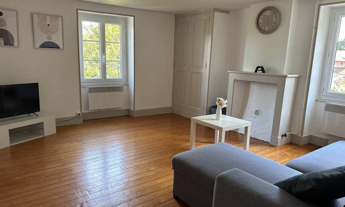 Photo of Livingroom in Charolles