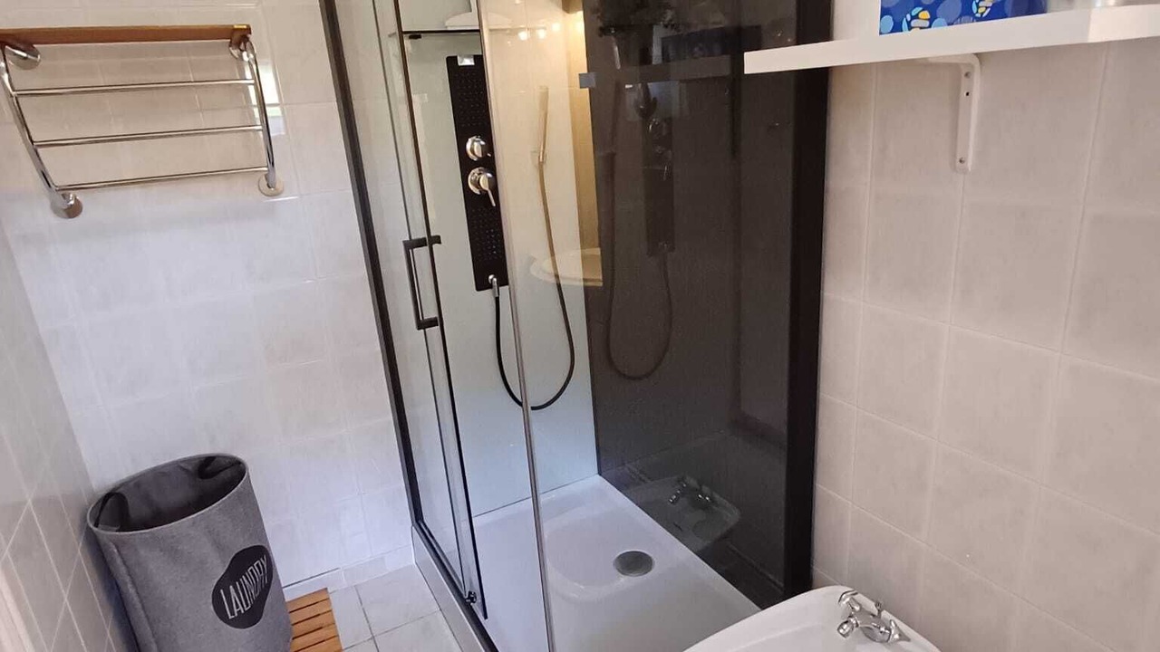 Photo of Bathroom in Tournus