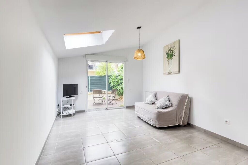 Photo of Livingroom in Sainte-Genevieve-des-Bois