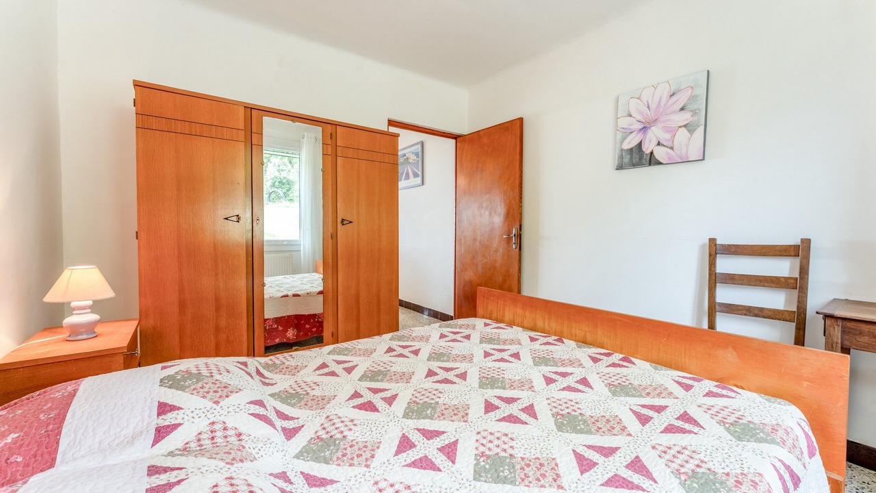 Photo of Bedroom in Rousset-les-Vignes
