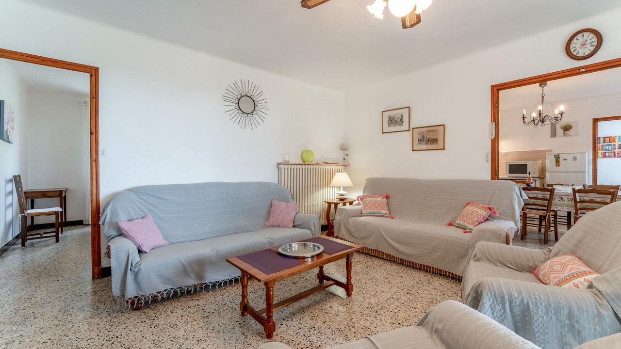Photo of Livingroom in Rousset-les-Vignes