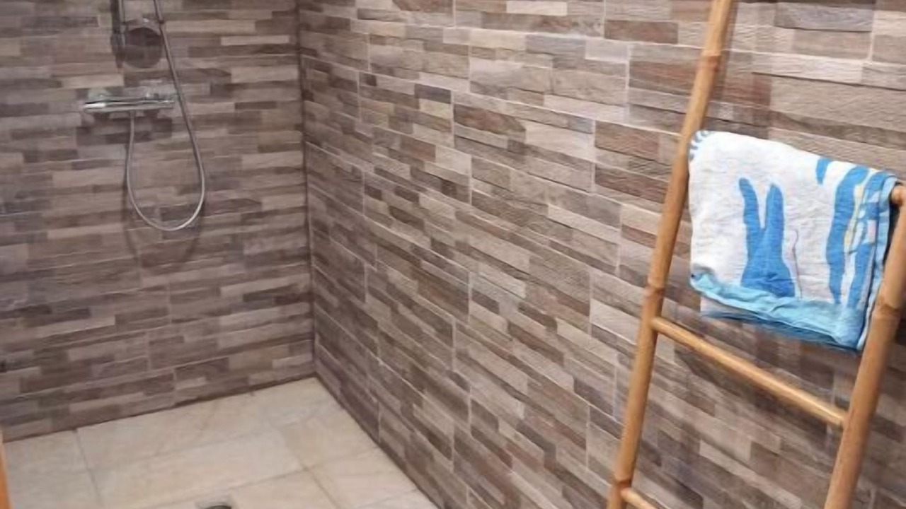 Photo of Bathroom in Indevillers