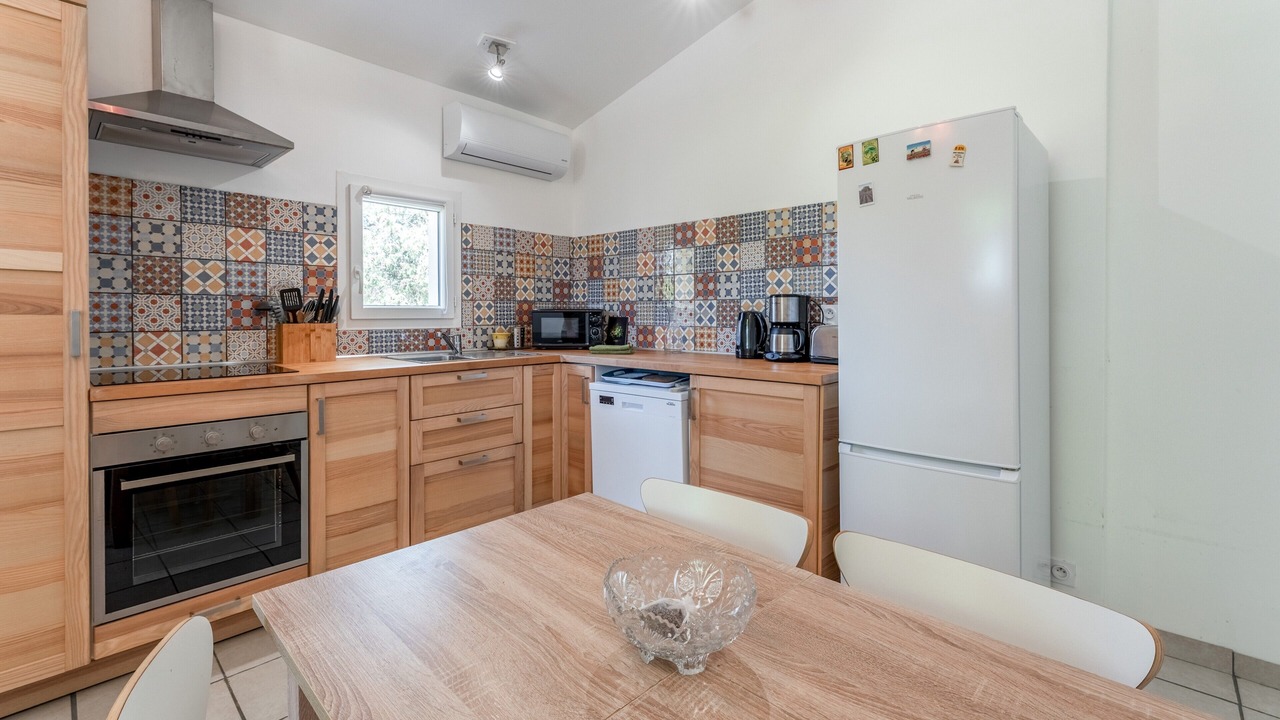Photo of Kitchen in Entrechaux