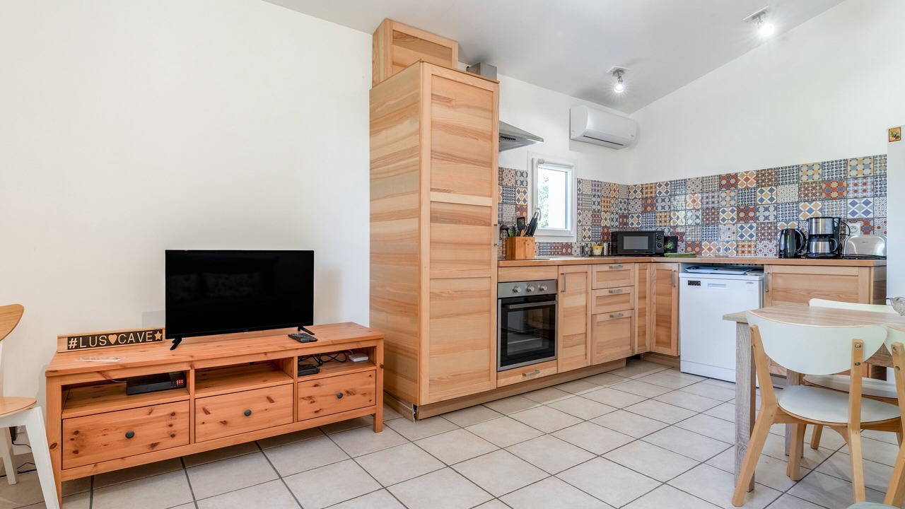 Photo of Kitchen in Entrechaux