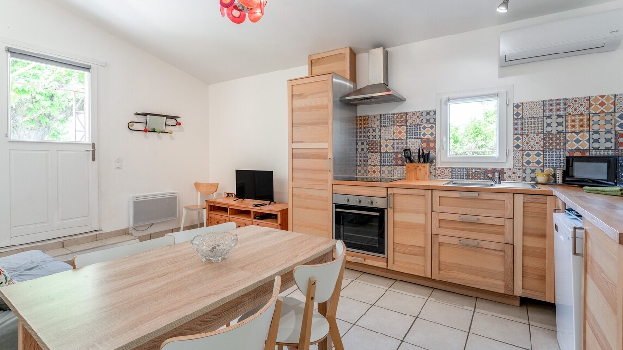 Photo of Kitchen in Entrechaux