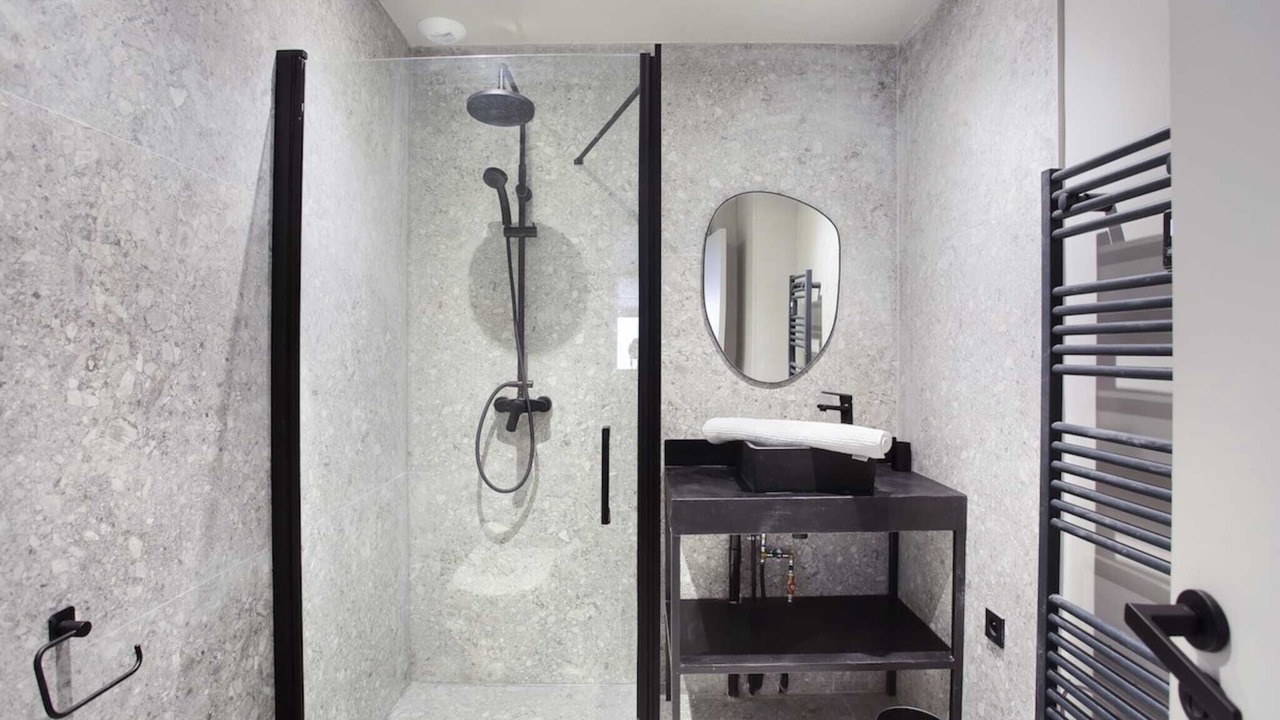 Photo of Bathroom in Quartier de la Porte-Saint-Denis