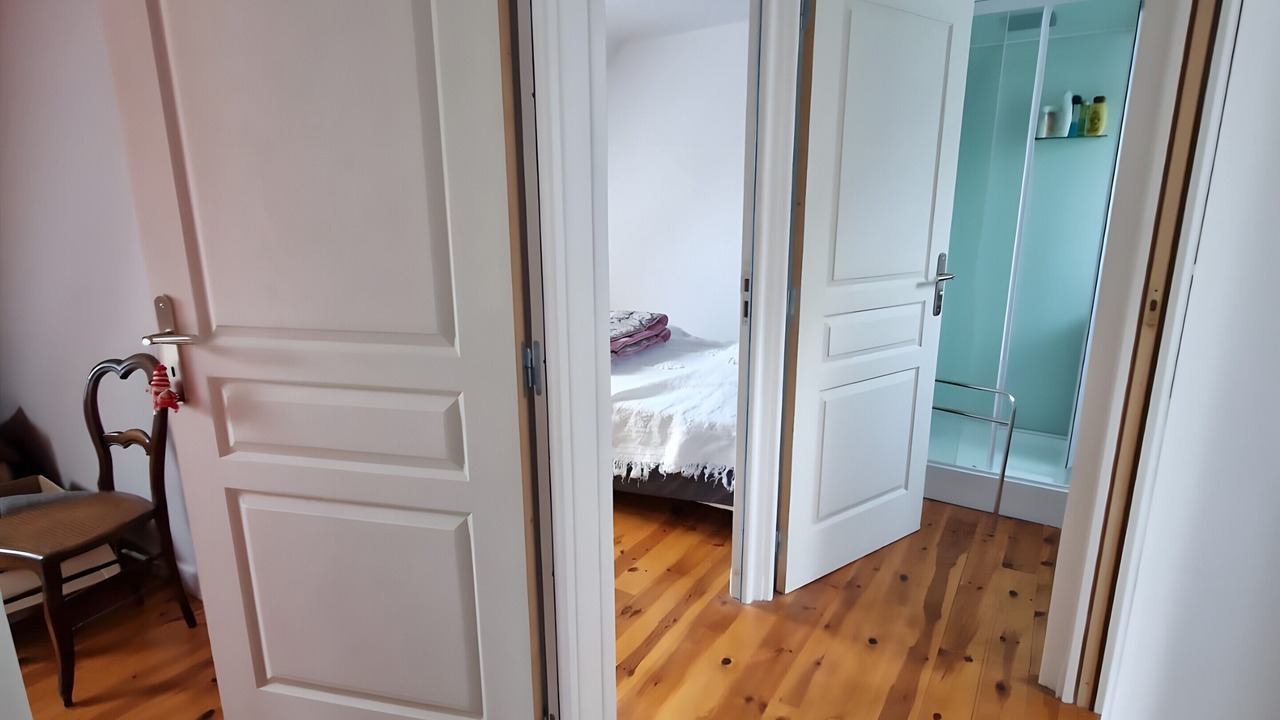 Photo of Bedroom in Valuejols