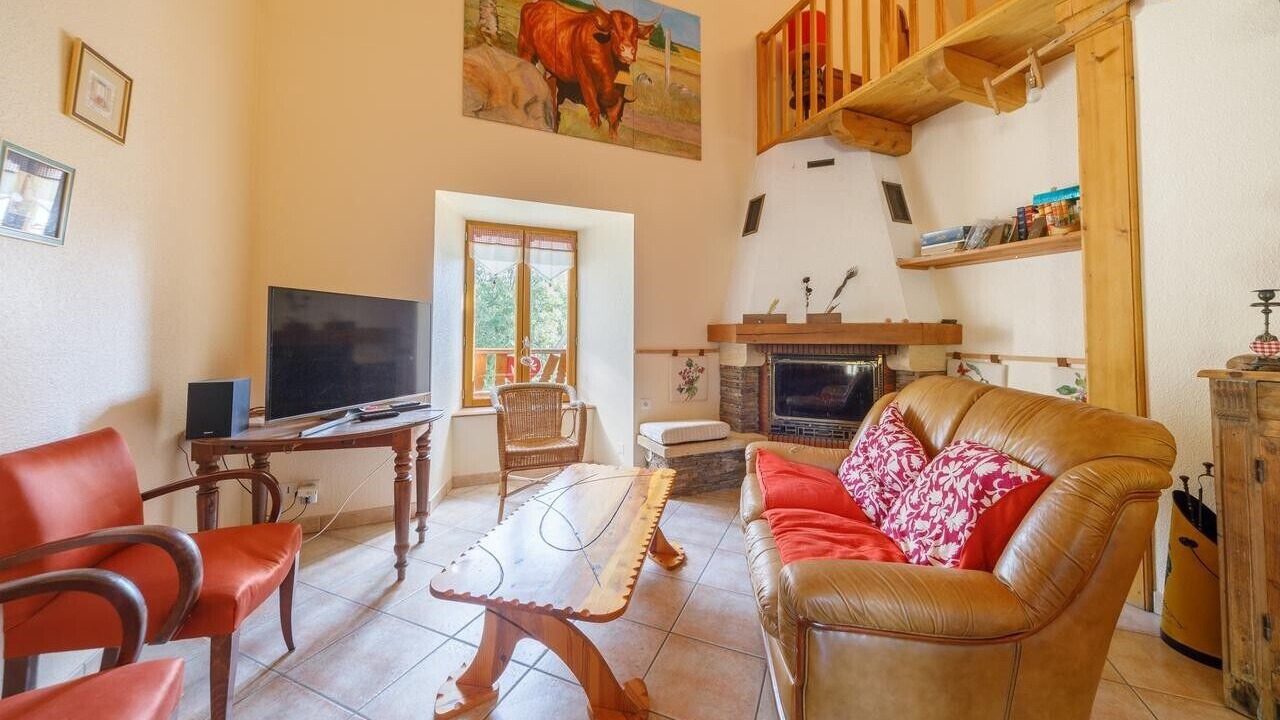 Photo of Livingroom in Valuejols