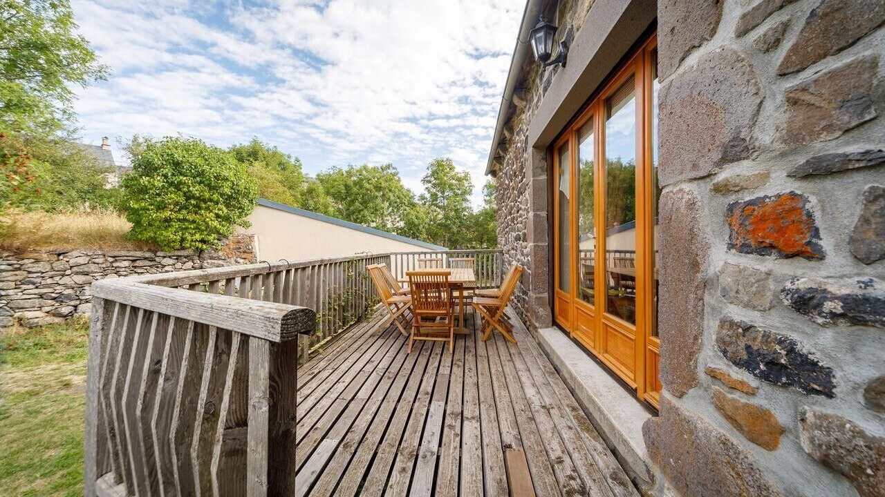 Photo of Outdoor in Valuejols