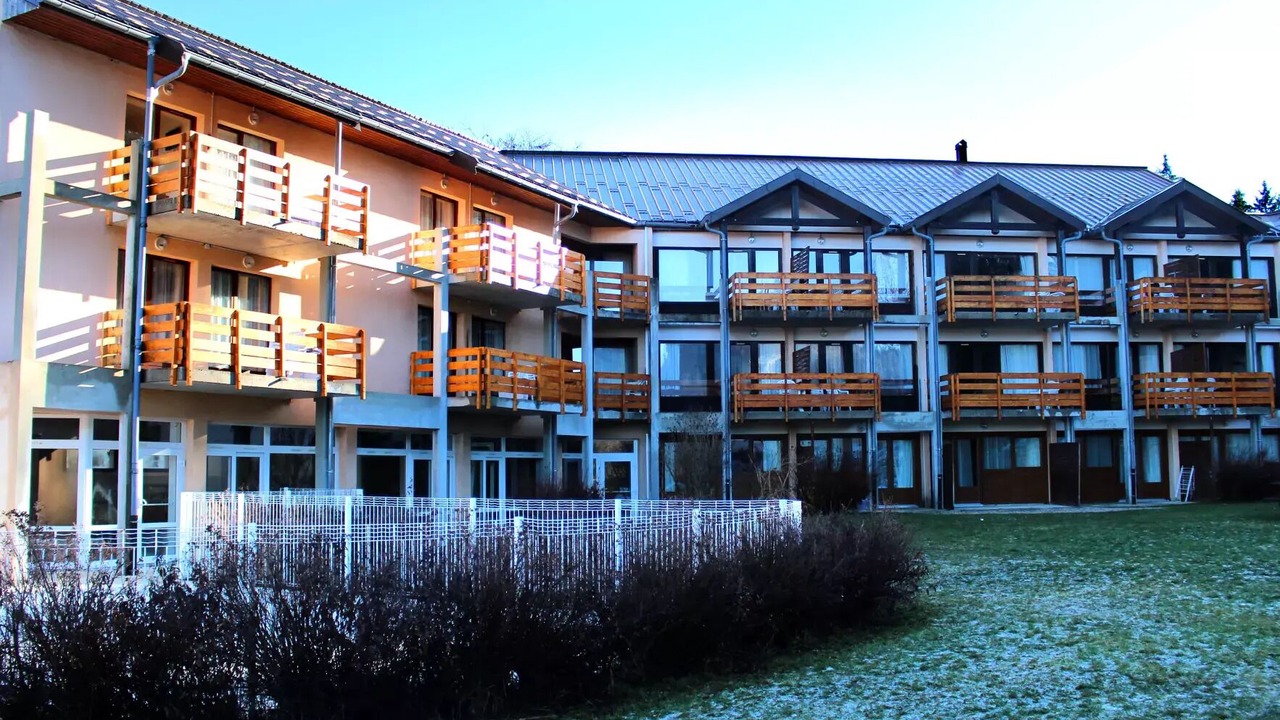 Photo of Outdoor in Premanon