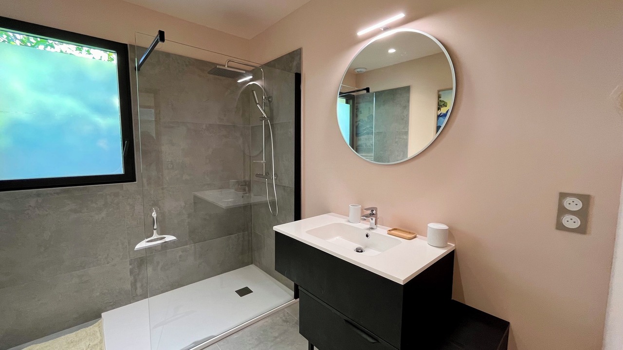 Photo of Bathroom in Vaison-la-Romaine