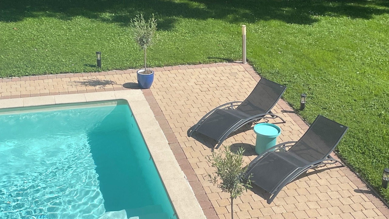 Photo of Outdoor in Saint-Genis-Pouilly