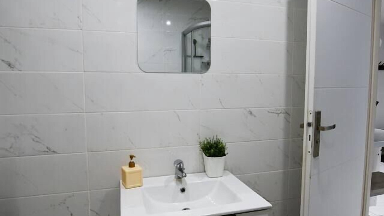 Photo of Bathroom in Chateau-Chinon