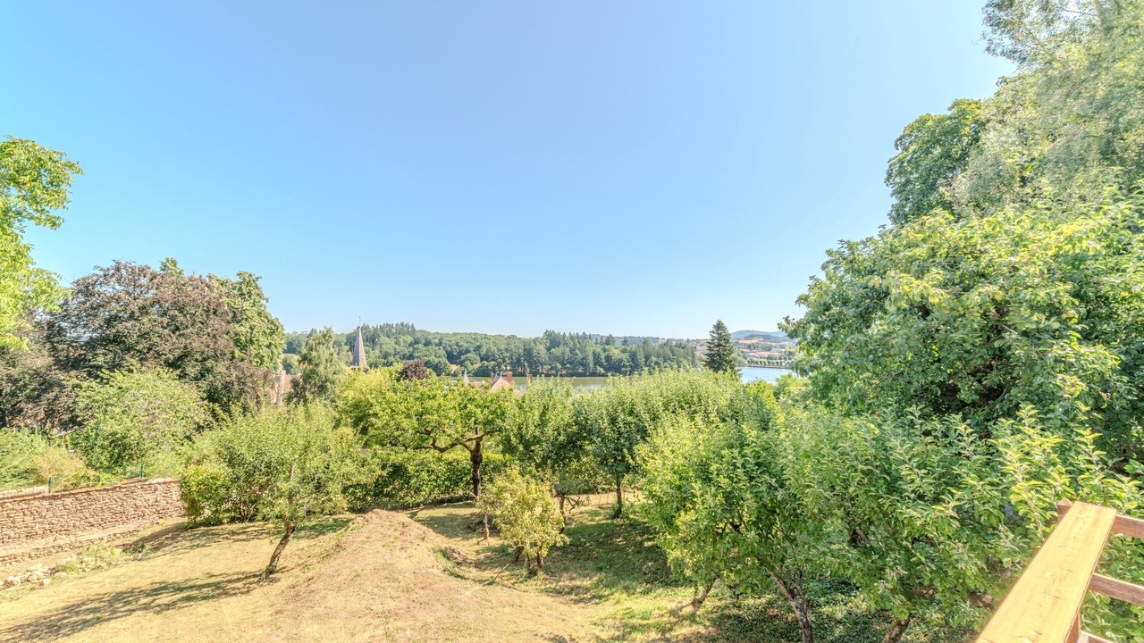 Photo of Outdoor in La Clayette