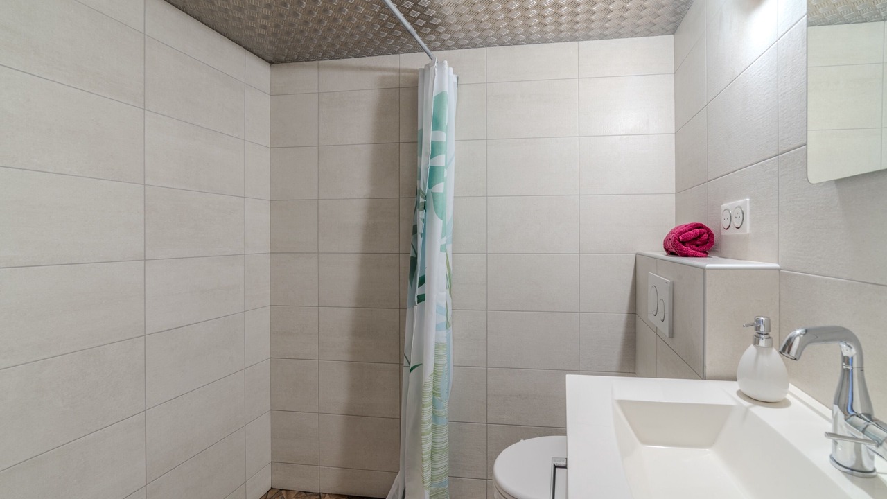 Photo of Bathroom in La Clayette